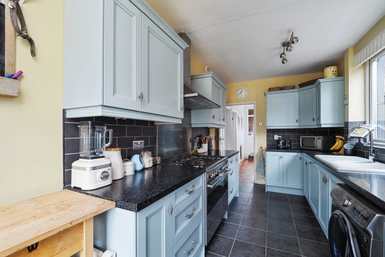 Hollinwell Avenue, Wollaton, Nottingham, NG8, photo 6