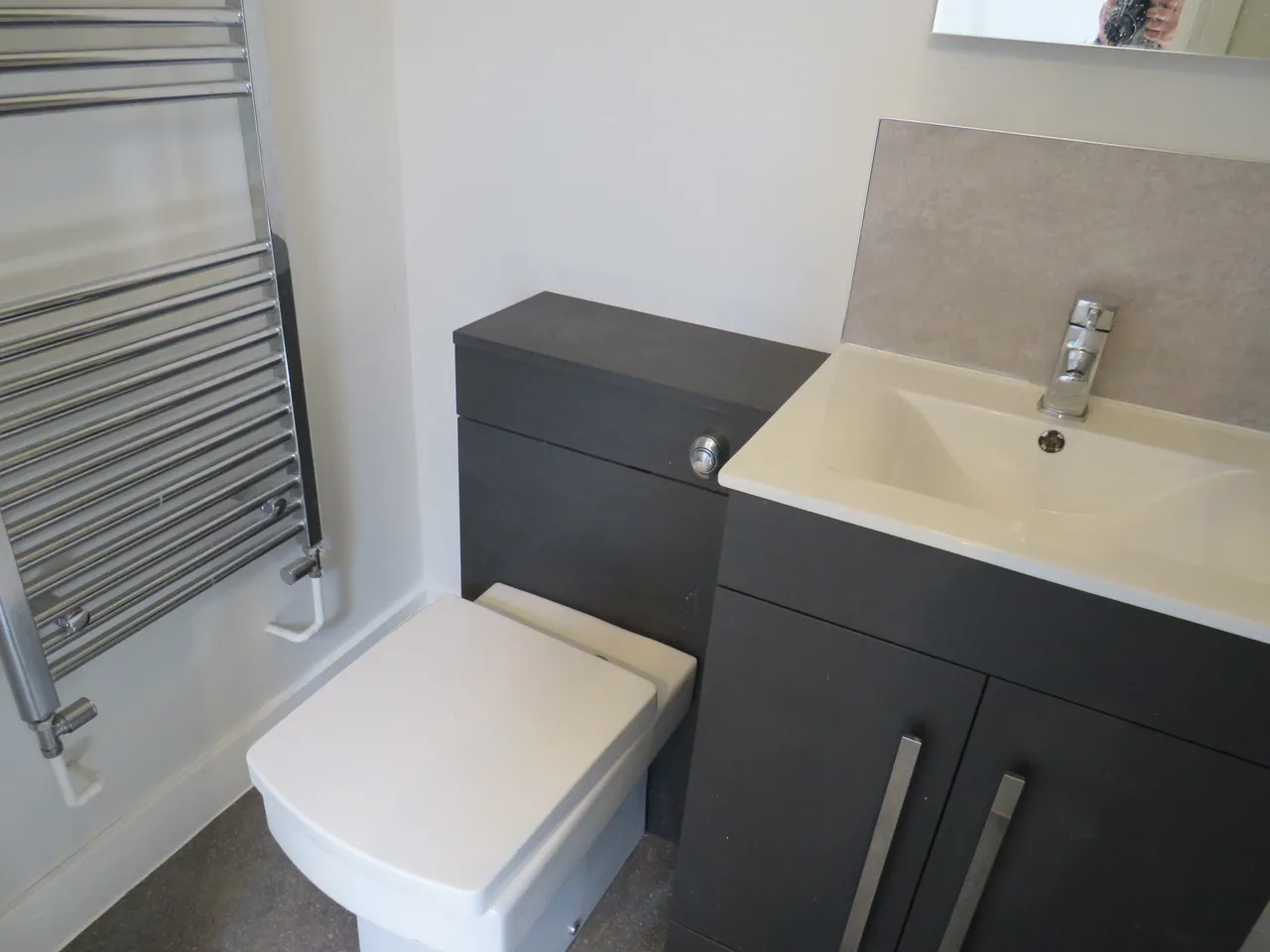 146 High Street, NEWMARKET, photo 3