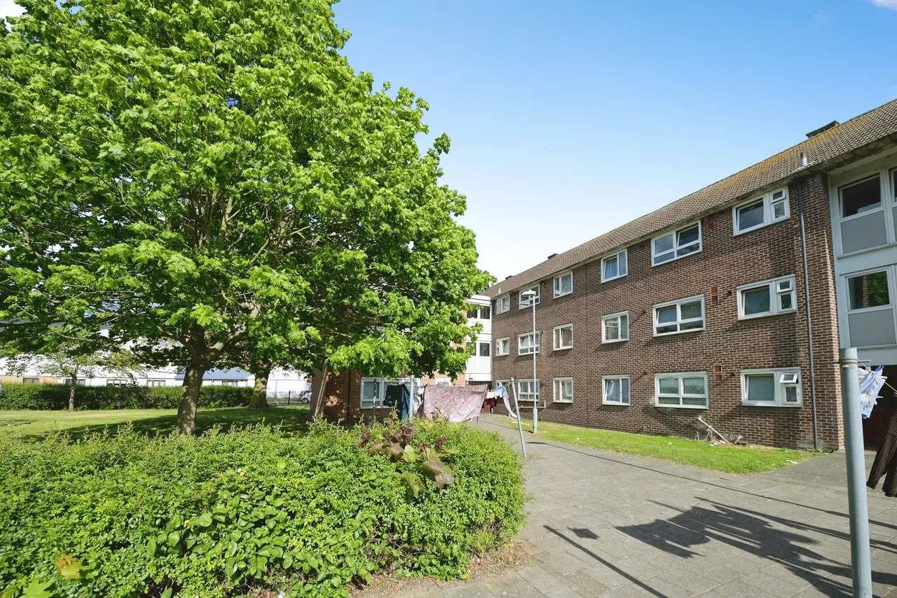 The Clarksons, Barking, IG11, photo 17