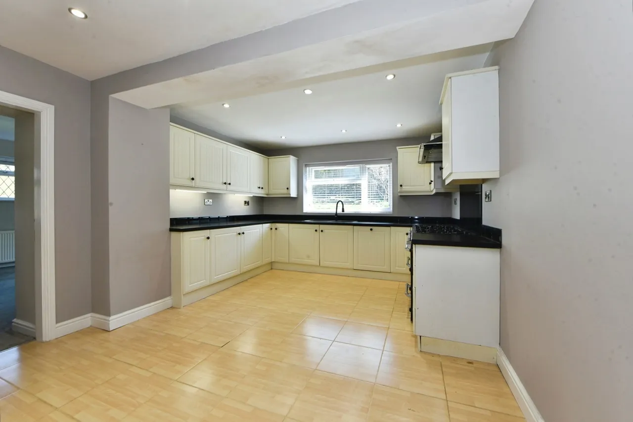 Anchor Avenue, Chapel-en-le-Frith, High Peak, Derbyshire, SK23, photo 8