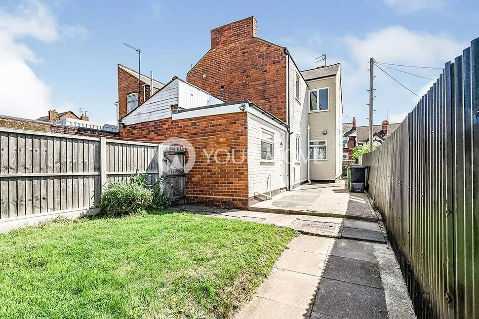 Stourbridge Road, Dudley, West Midlands, DY1, photo 12