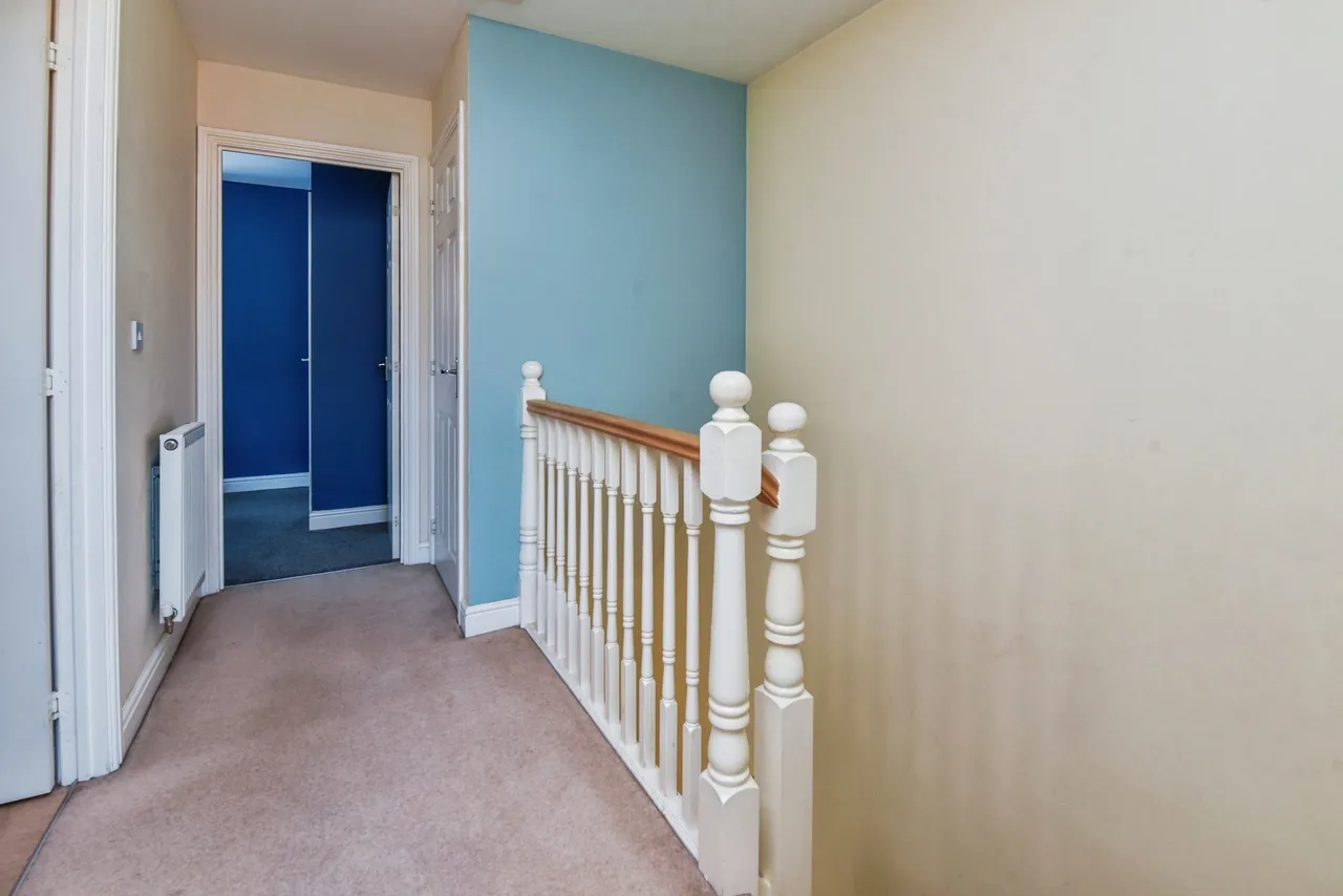 Skylark Road, Melksham, SN12, photo 9