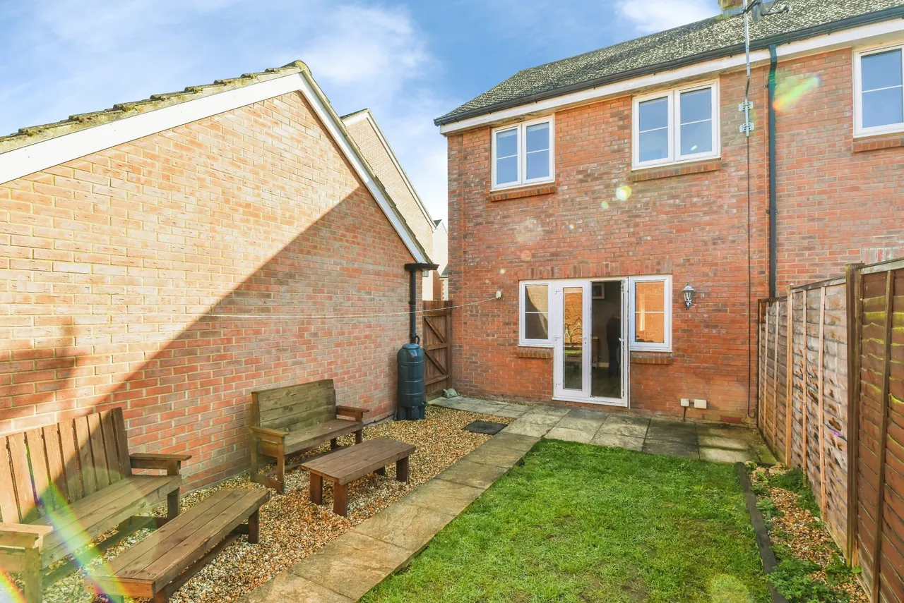 Skylark Road, Melksham, SN12, photo 18