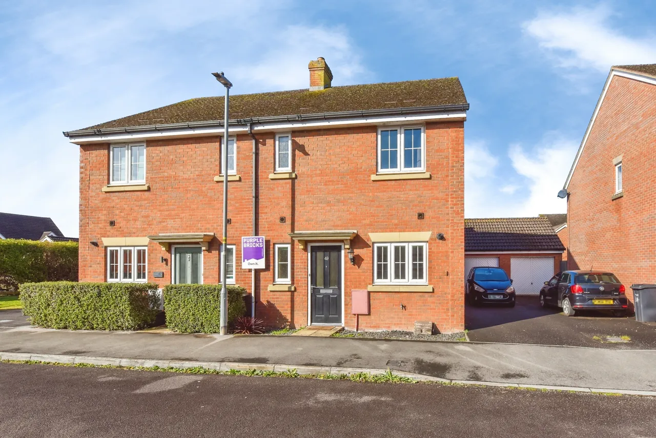 3 bed house for sale, Skylark Road, Melksham, SN12