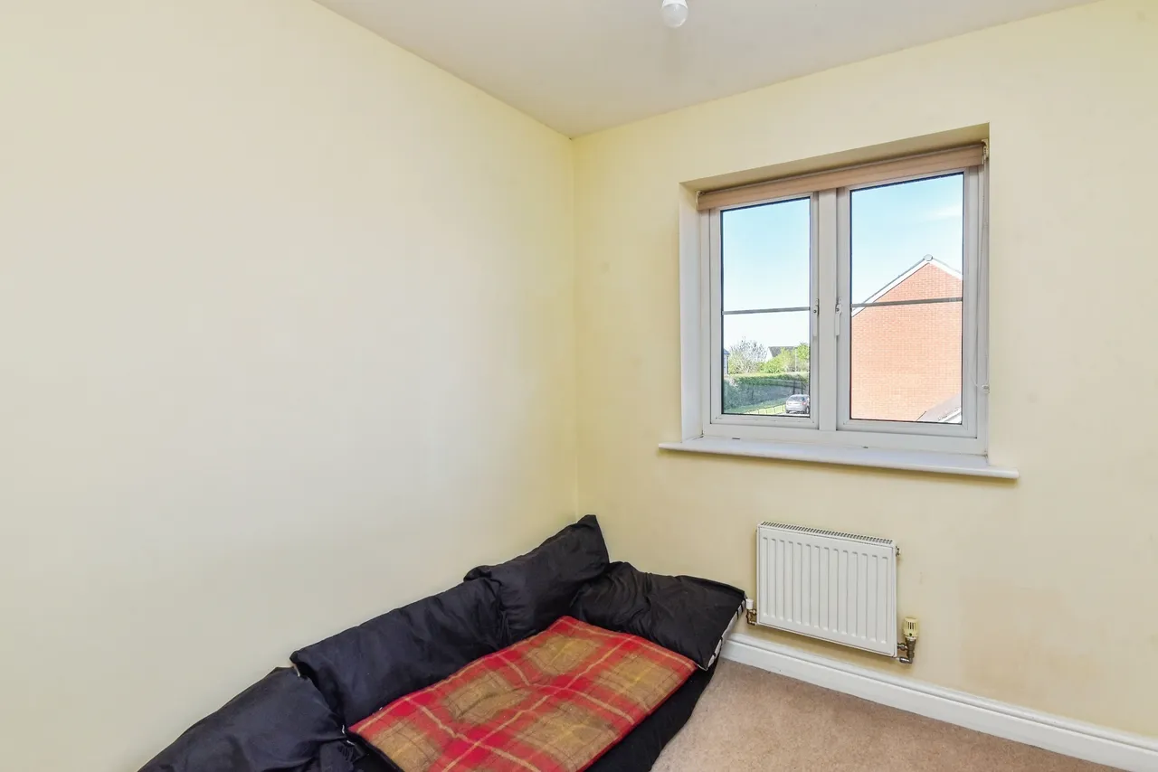 Skylark Road, Melksham, SN12, photo 16