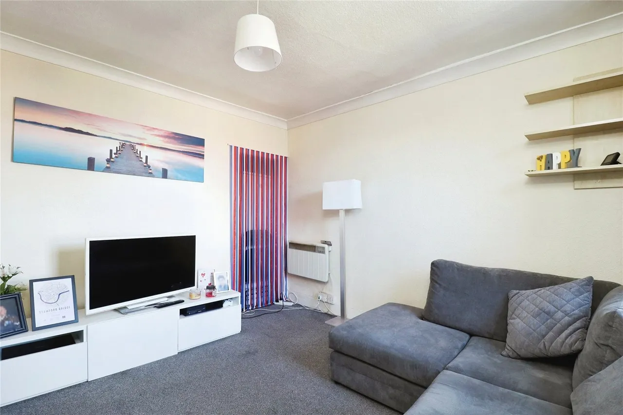 New Street, Newport, PO30, photo 3