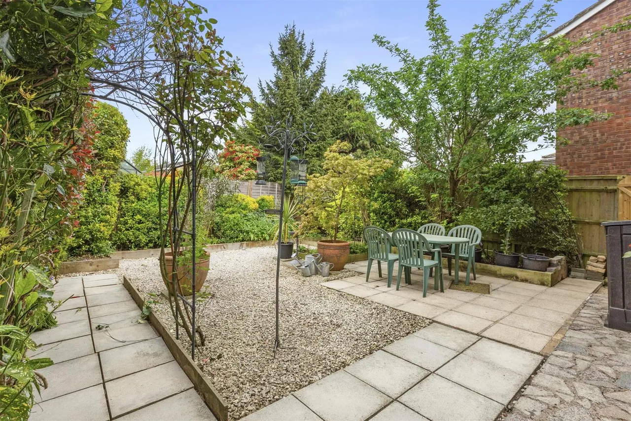 Wellfield, Hazlemere, HP15, photo 2