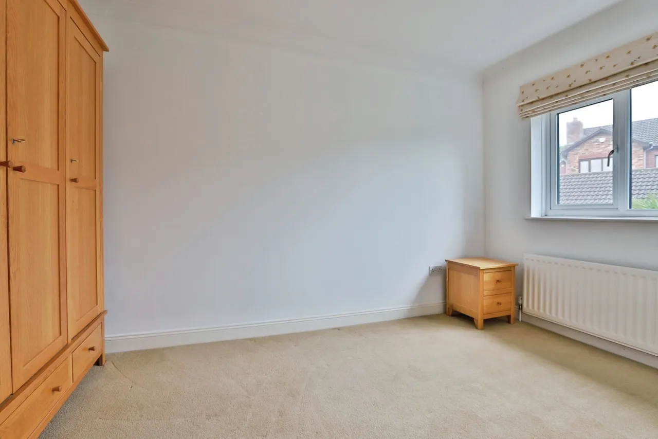Sevenoaks Drive, Bournemouth, BH7, photo 11