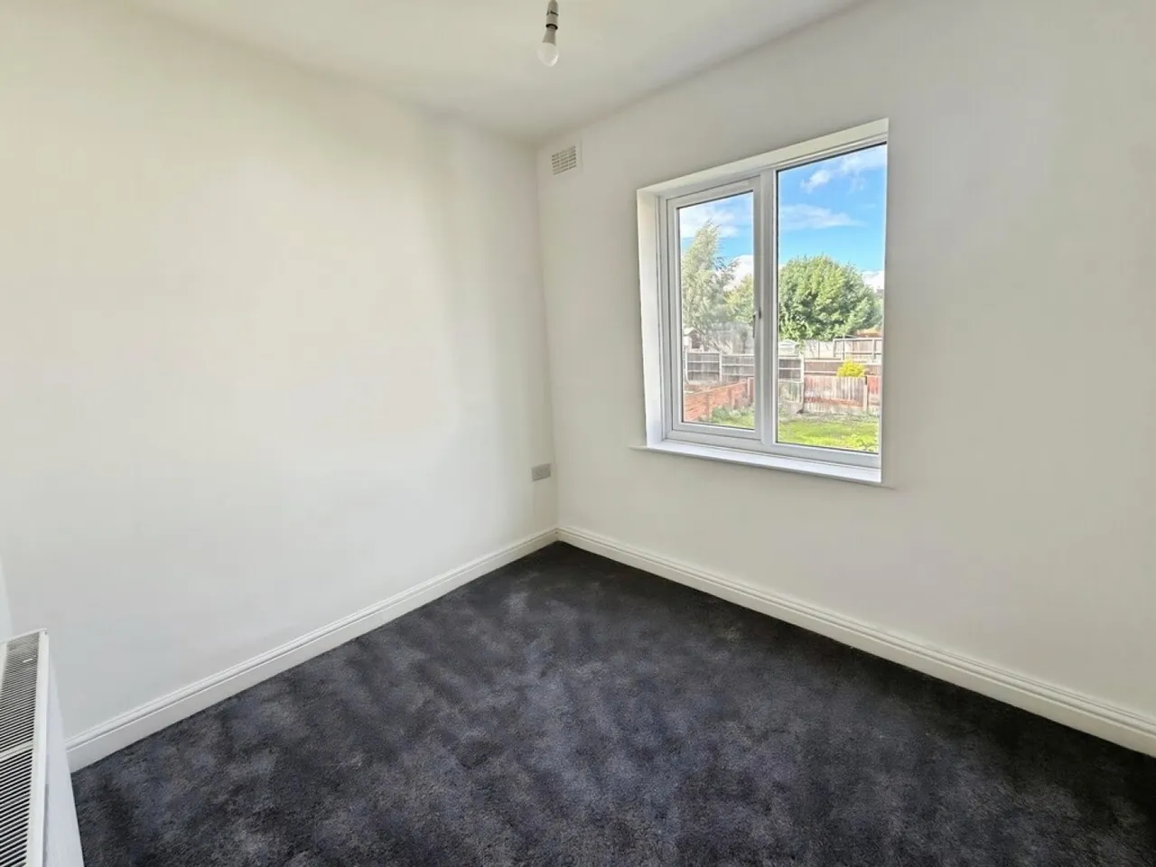 Ladybrook Lane, Mansfield, Nottinghamshire, photo 12
