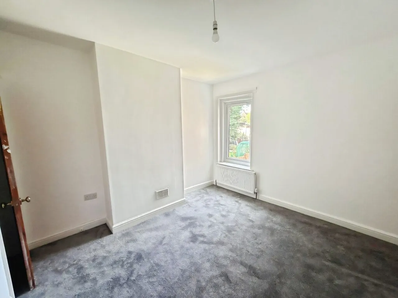 Ladybrook Lane, Mansfield, Nottinghamshire, photo 7