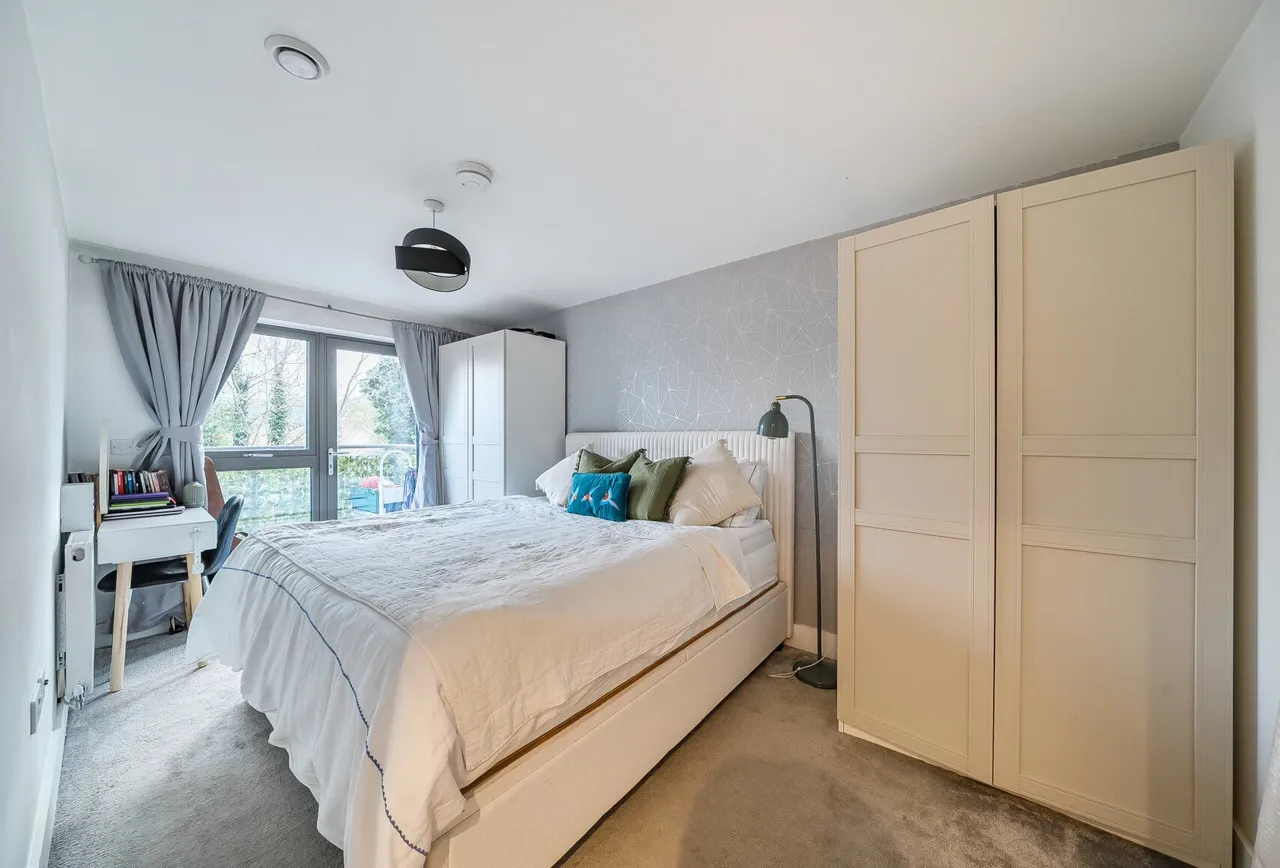 Mill Green Road, Mitcham, CR4 4FQ, photo 5