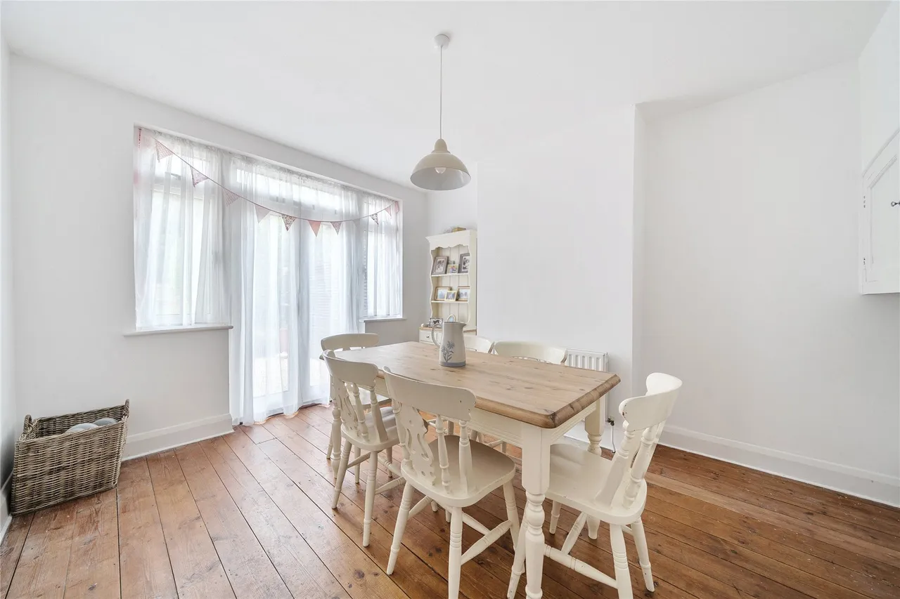 Tubbenden Lane, ORPINGTON, Kent, BR6, photo 4