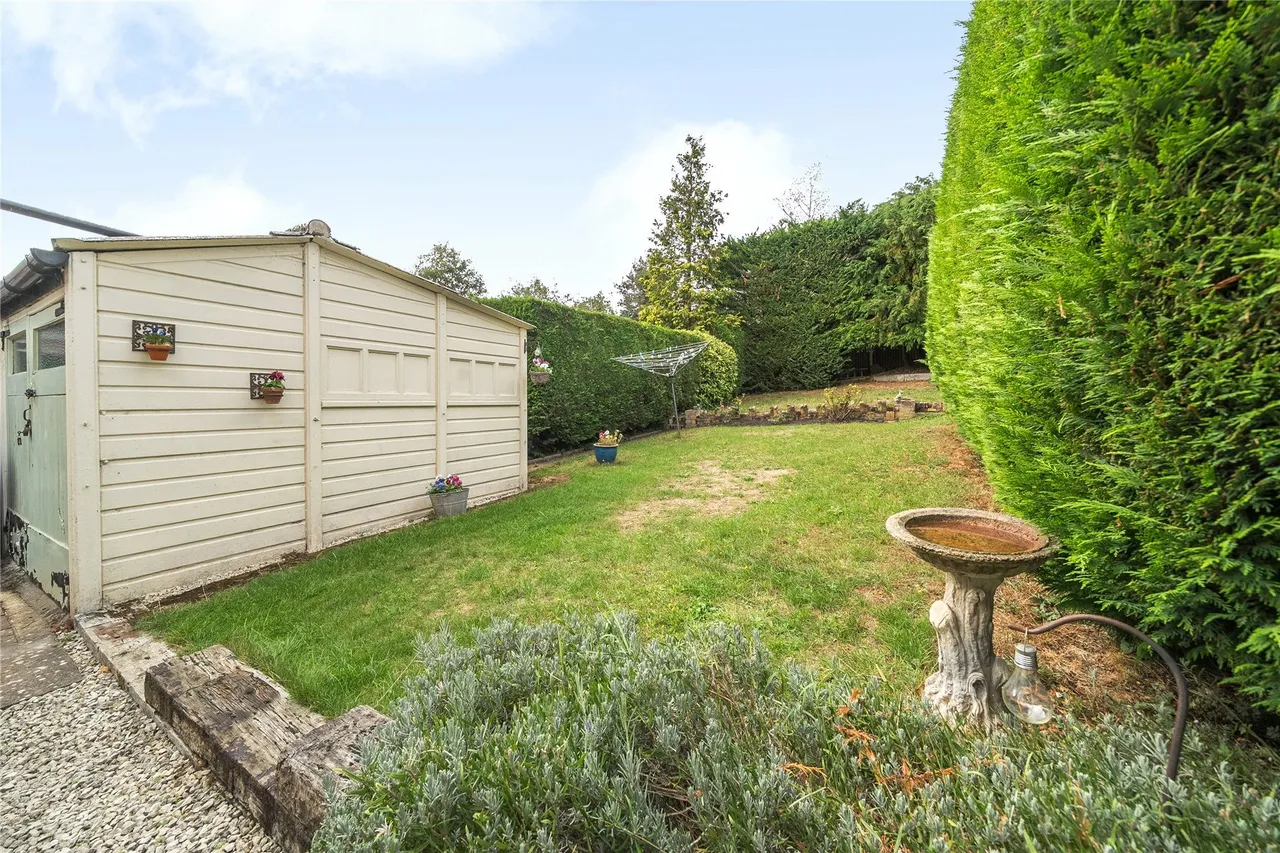 Tubbenden Lane, ORPINGTON, Kent, BR6, photo 10