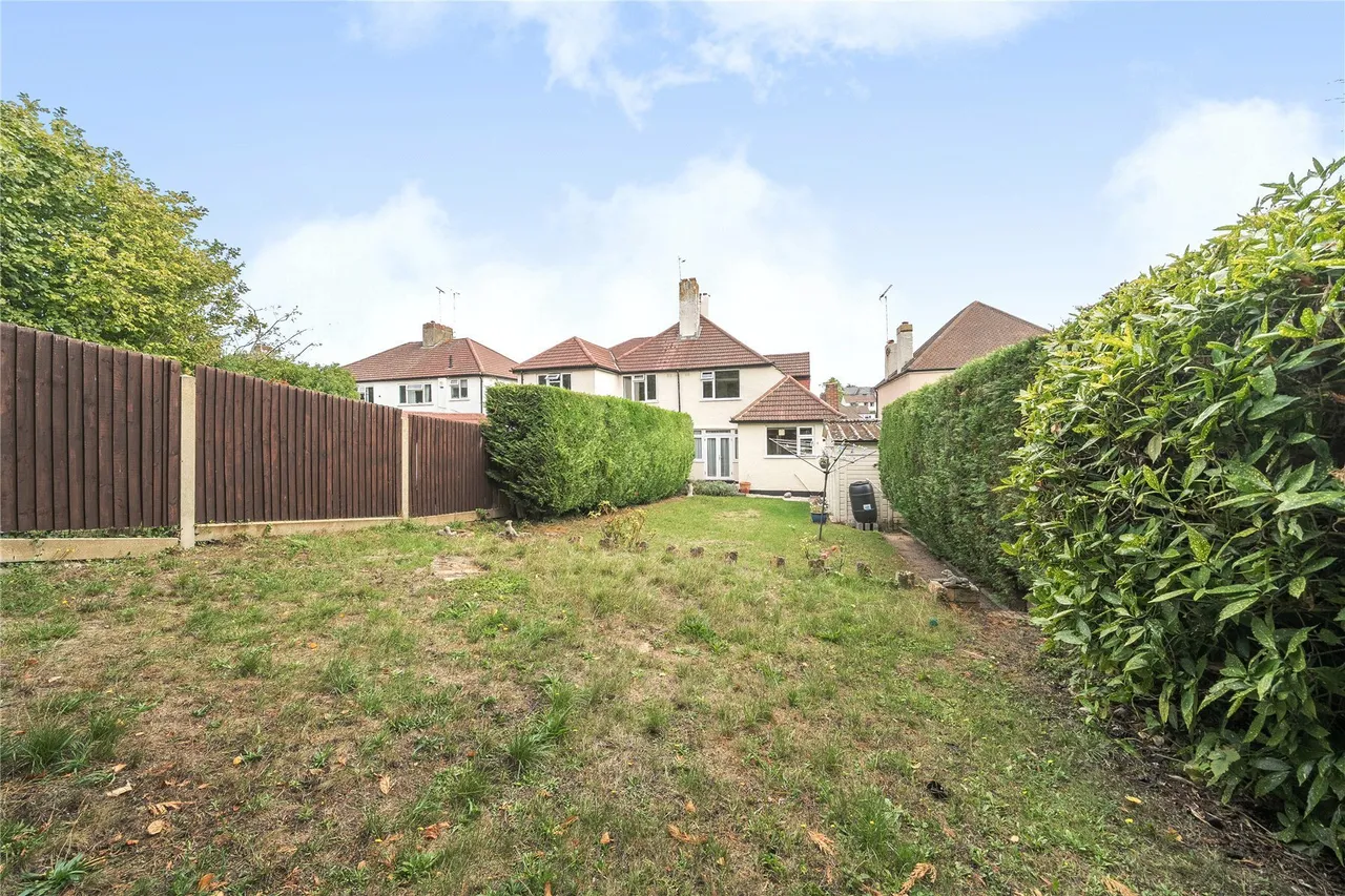 Tubbenden Lane, ORPINGTON, Kent, BR6, photo 12