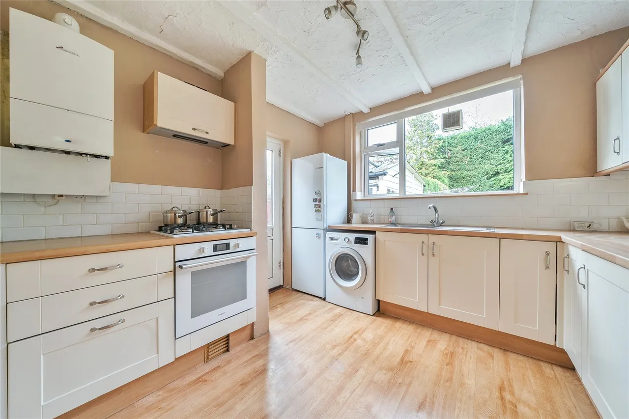 Tubbenden Lane, ORPINGTON, Kent, BR6, photo 5
