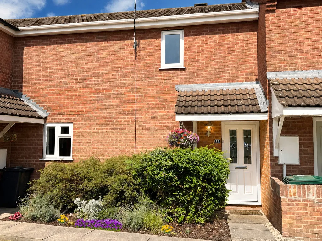 2 bed house for sale, Sallywood Close, Stenson Fields