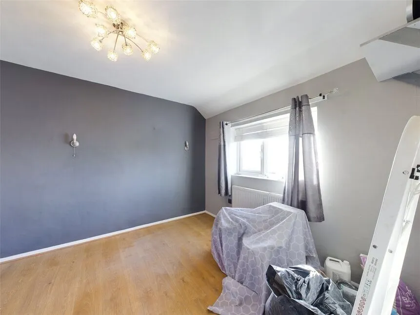 Dudley Road, Romford, RM3, photo 9