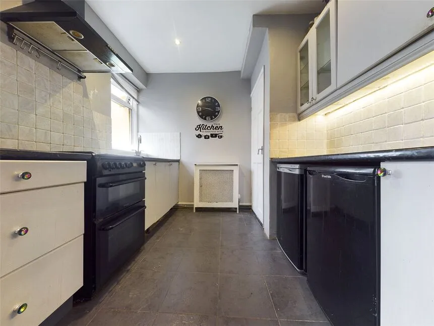 Dudley Road, Romford, RM3, photo 6