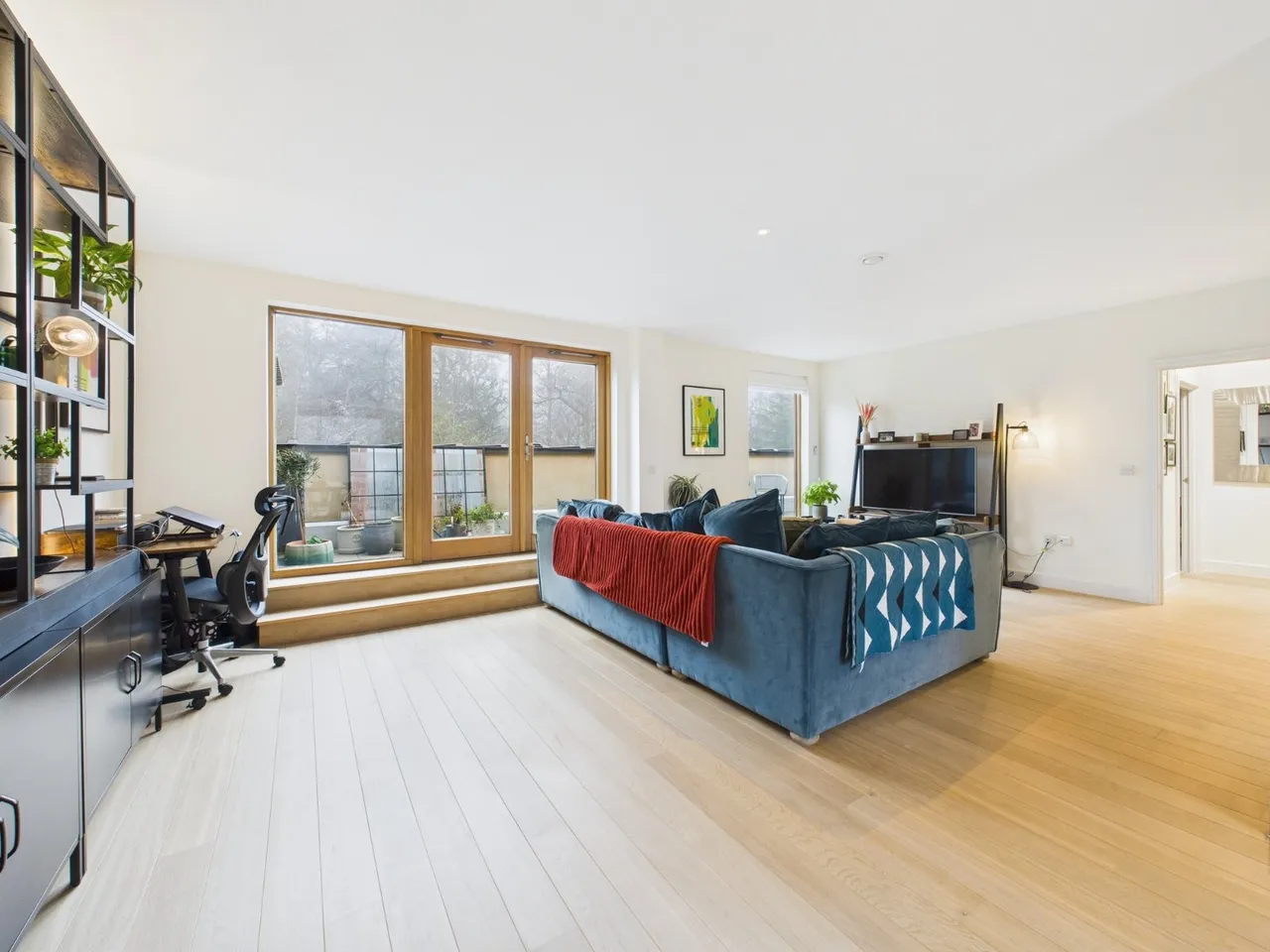 Cliveden Gages, Taplow, SL6, photo 12
