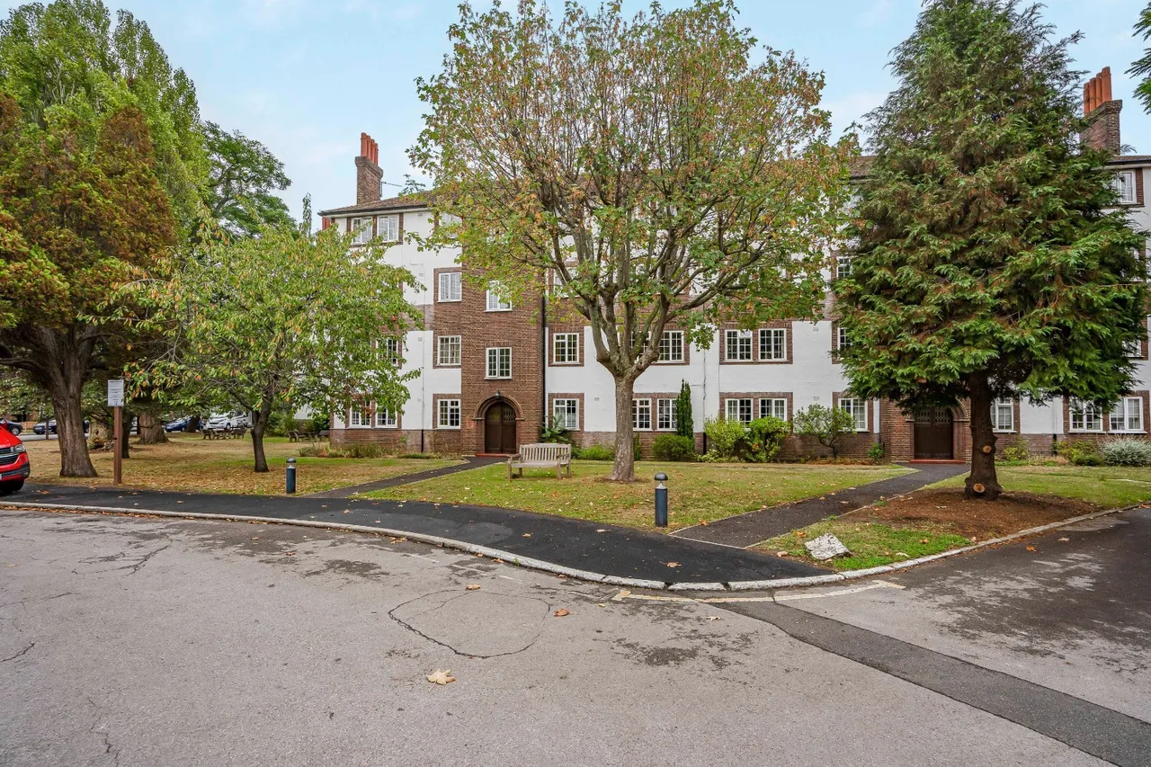 Kew Road, Richmond, TW9, photo 17