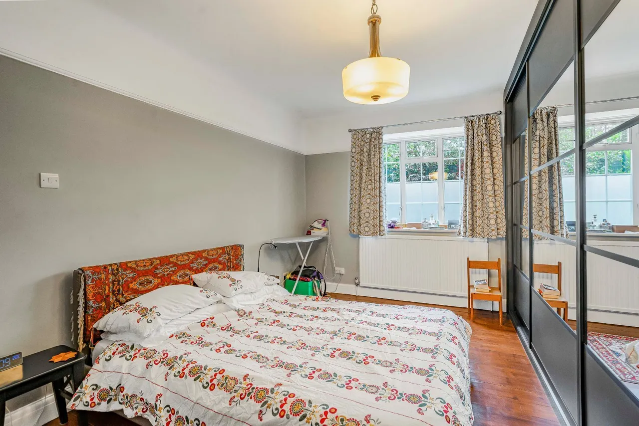 Kew Road, Richmond, TW9, photo 11