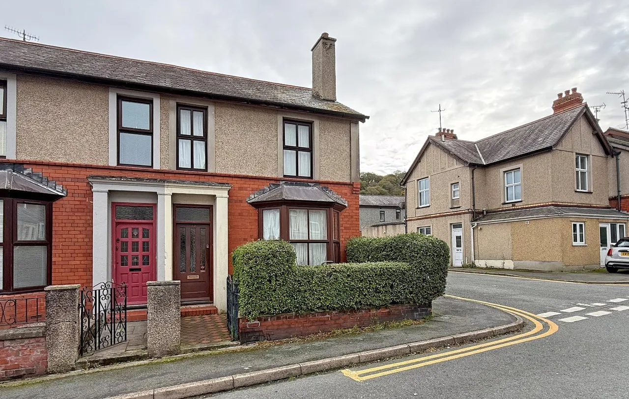 Orme Road, Bangor, LL57, photo 13