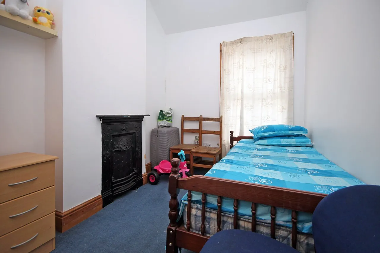 Orme Road, Bangor, LL57, photo 8