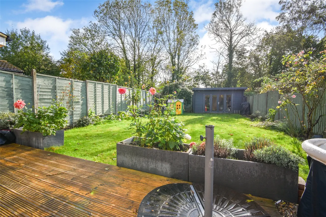 Southmead Road, Aldershot, Hampshire, GU11 3HG, photo 6