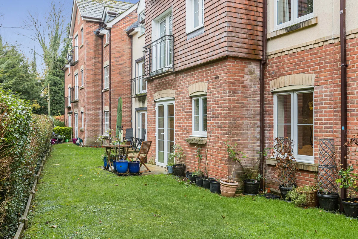Pegasus Court, Wantage, photo 4