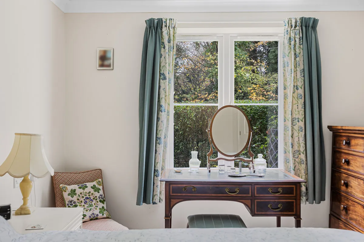 Pegasus Court, Wantage, photo 9