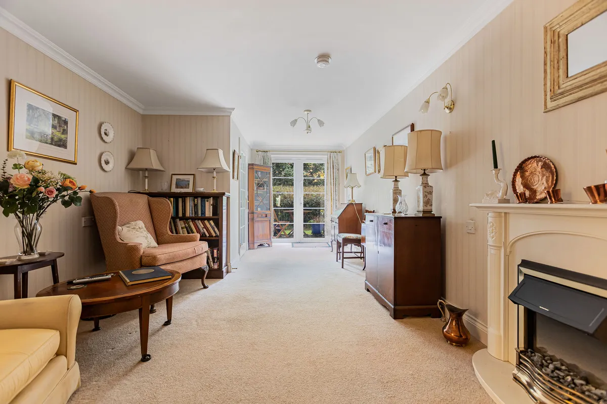 Pegasus Court, Wantage, photo 2