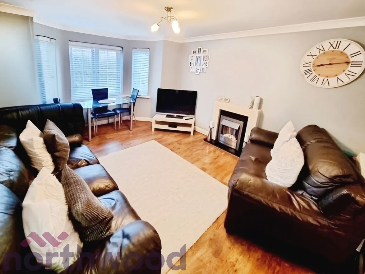 Thorneycroft Drive, Warrington, WA1, photo 2