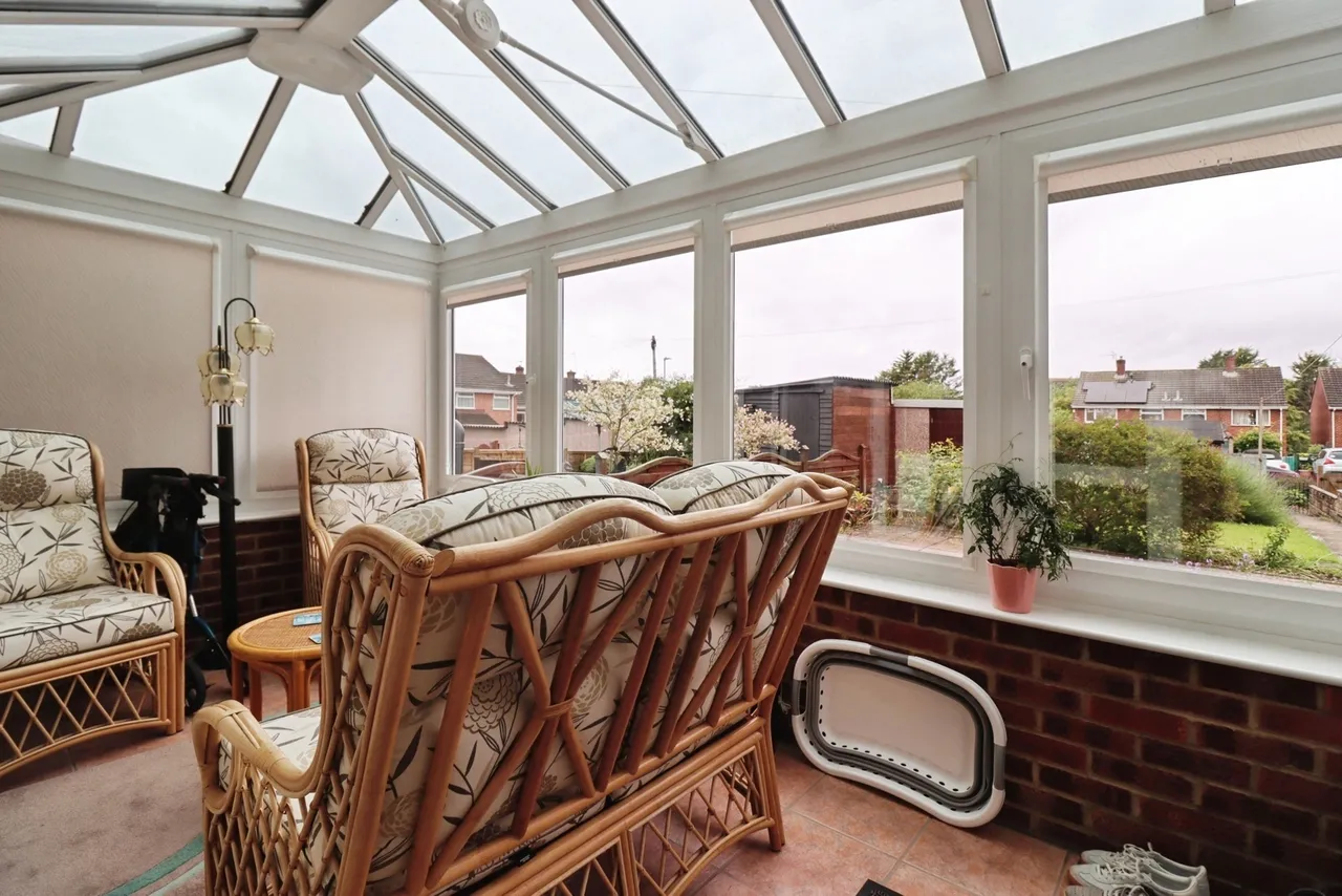 Chiltern Close, Warmley, Bristol, BS30, photo 16