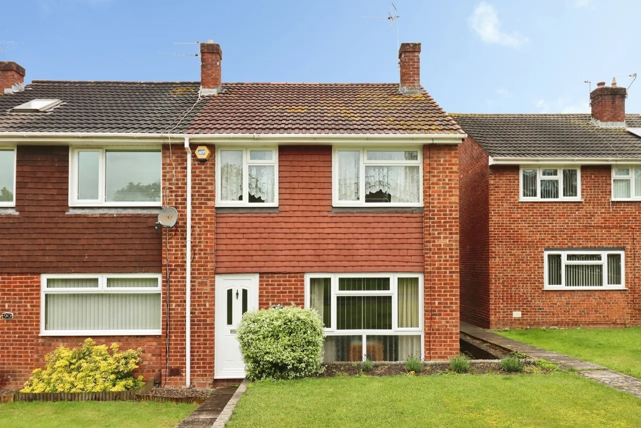 3 bed house for sale — Chiltern Close, Warmley, Bristol, BS30