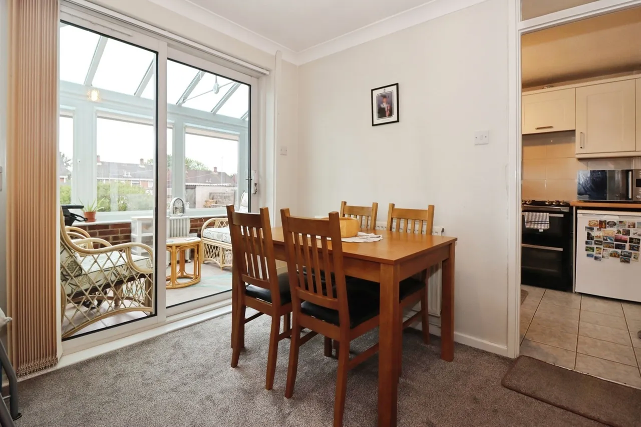 Chiltern Close, Warmley, Bristol, BS30, photo 4