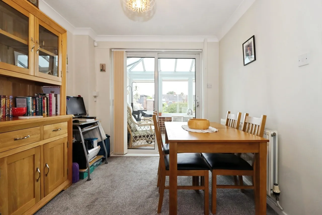 Chiltern Close, Warmley, Bristol, BS30, photo 8