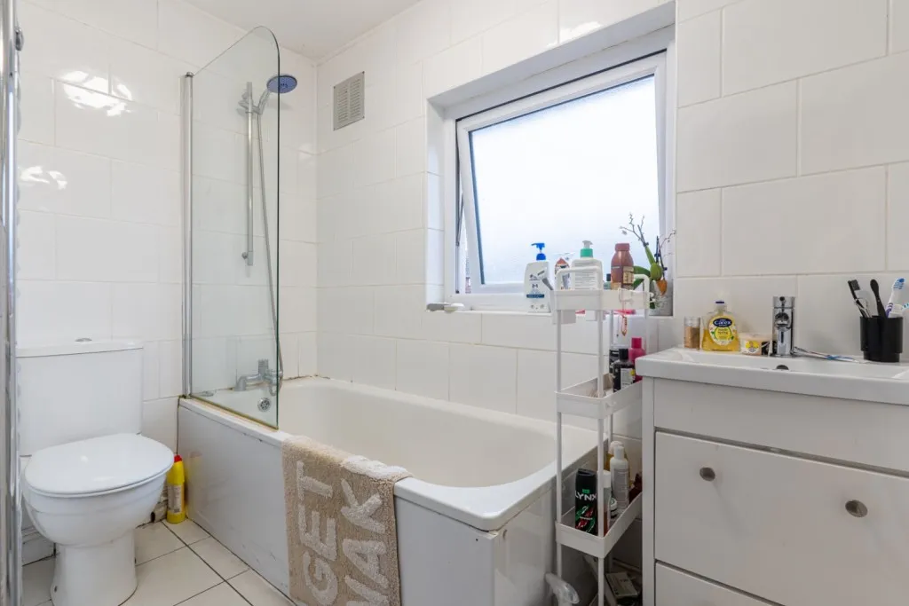 Freeman Road, Gravesend, DA12, photo 15