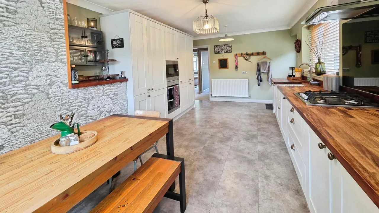 High Street, Great Hale, NG34, photo 9