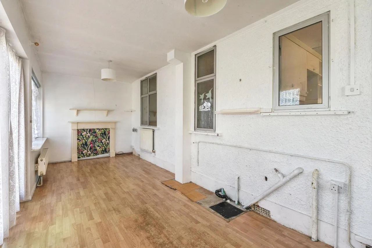 Elmtree Road, Basildon, SS16, photo 13