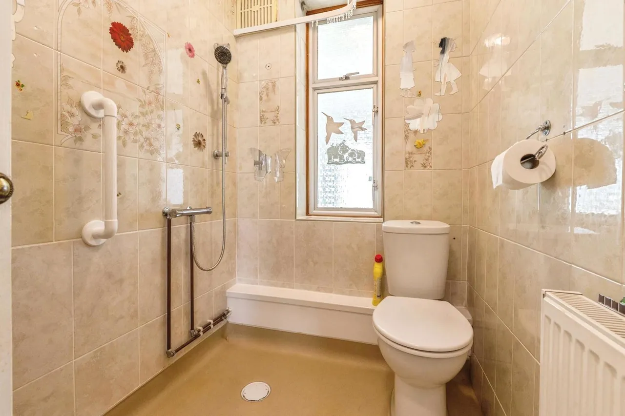 Elmtree Road, Basildon, SS16, photo 15