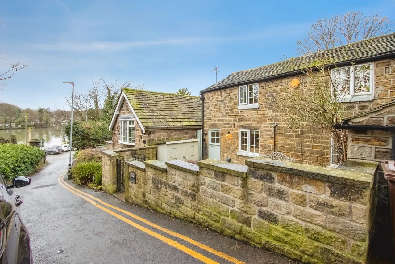 Hill Road, Newmillerdam, Wakefield, West Yorkshire, WF2, photo 17
