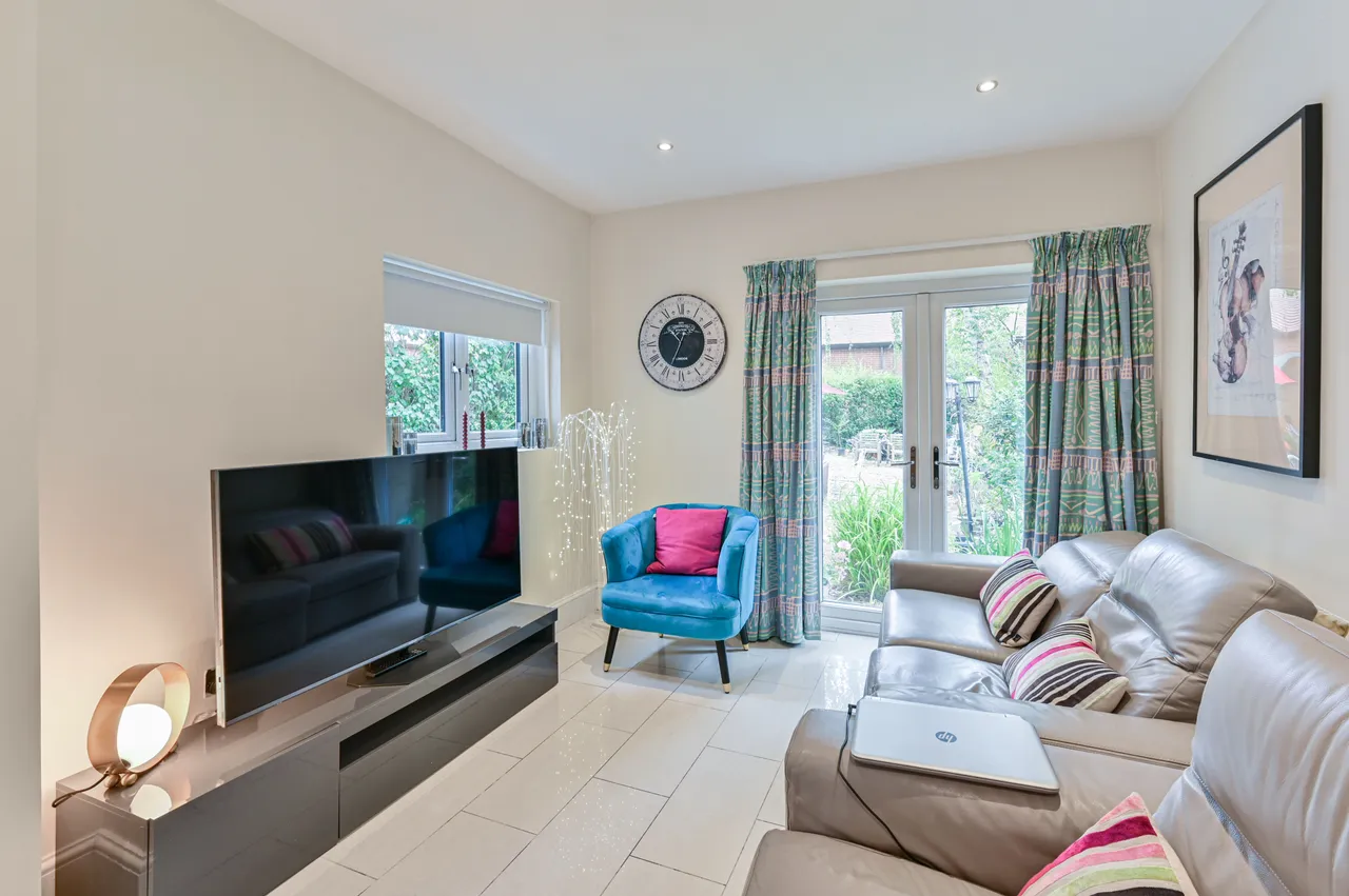 Flat 1, 19 Westwell Road, London, photo 6