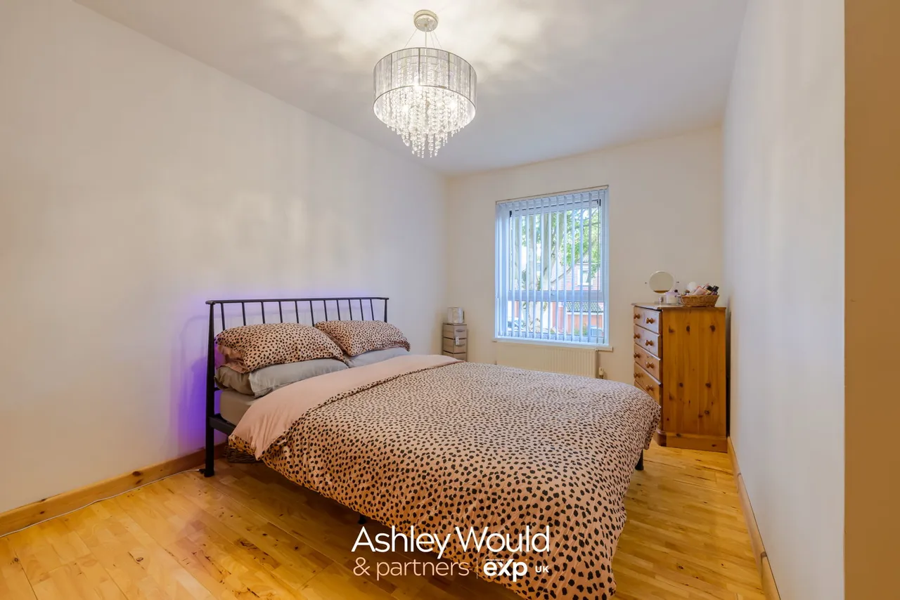Stuarts Way, Birmingham, B32, photo 13