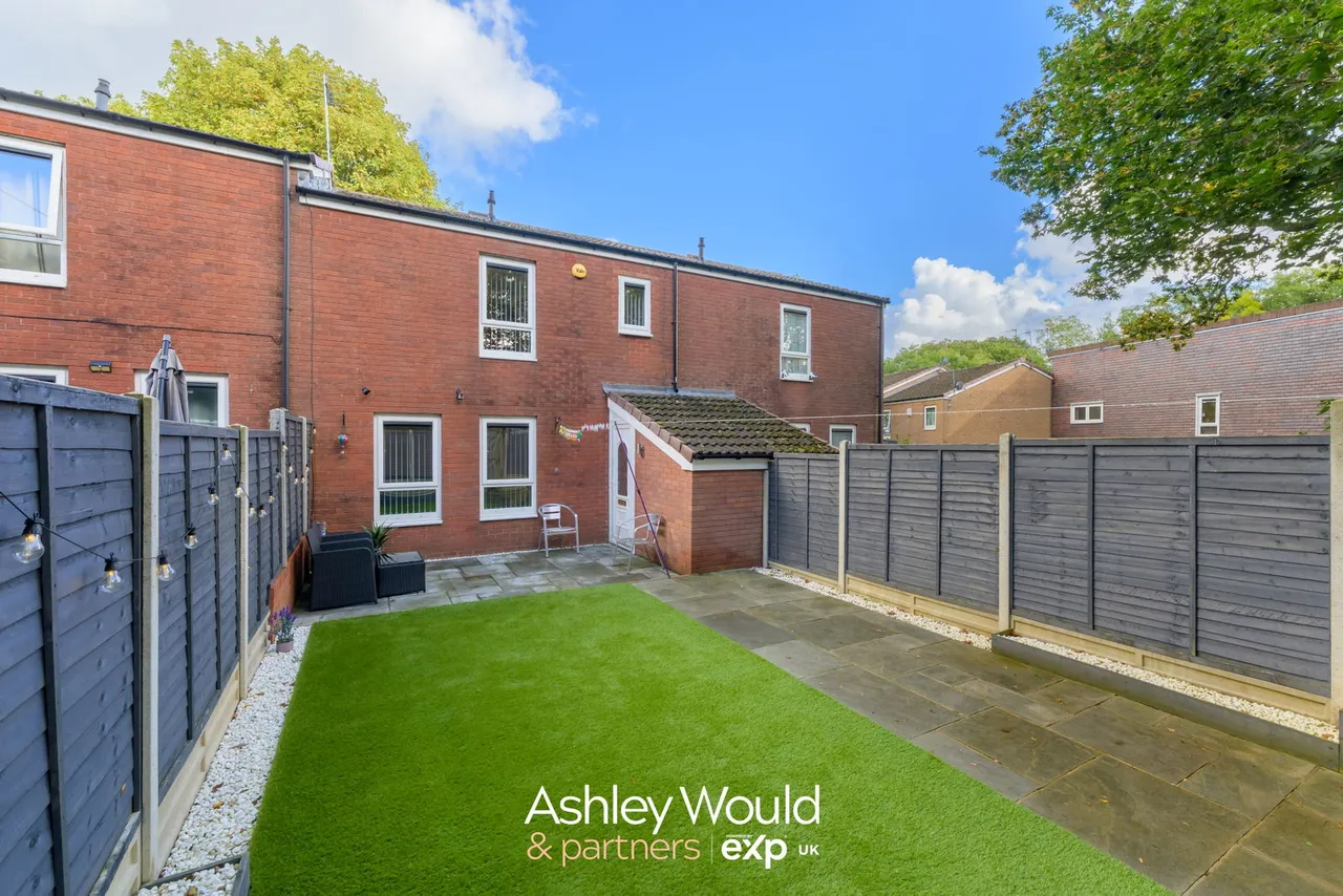 Stuarts Way, Birmingham, B32, photo 17