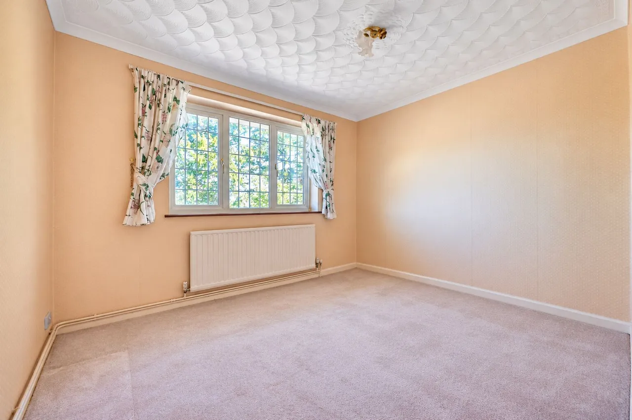 Wick Avenue, Wheathampstead, AL4, photo 12