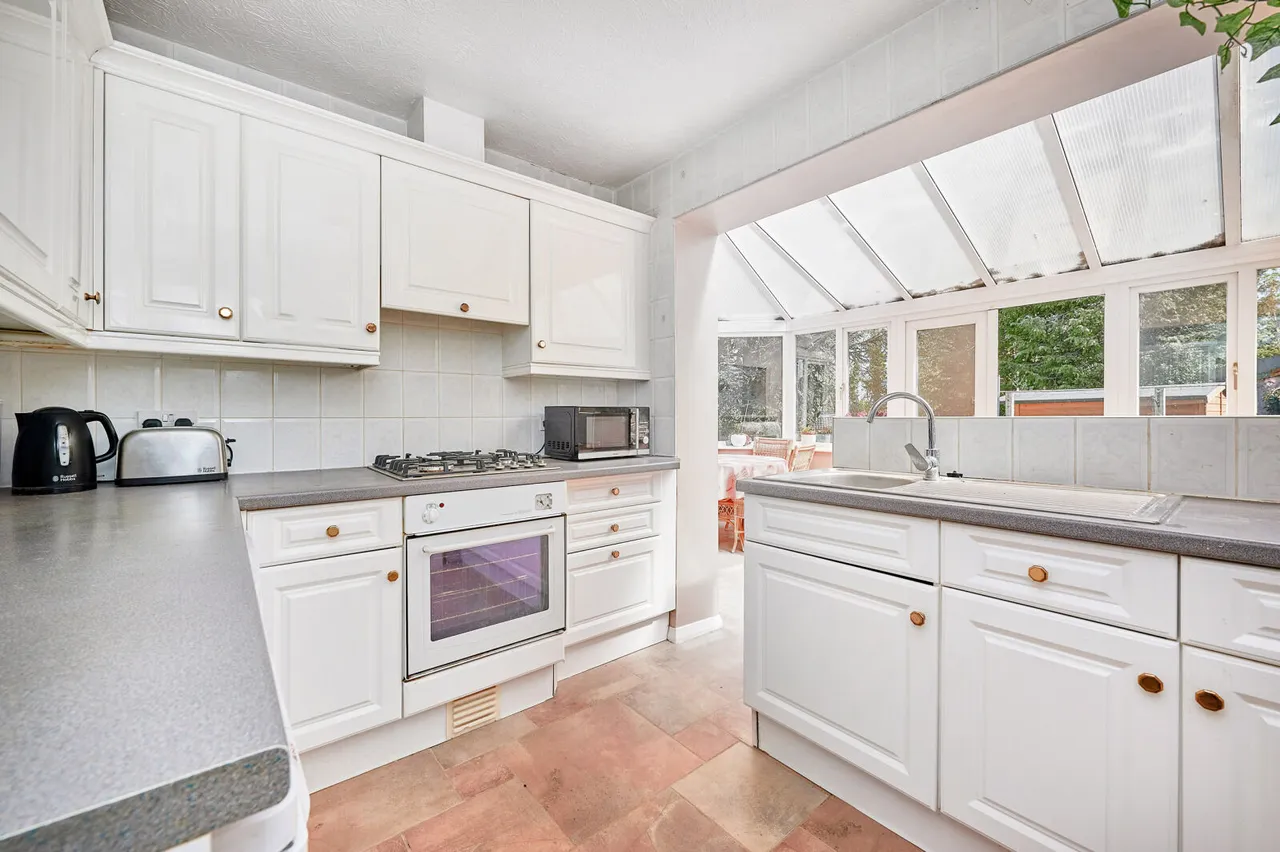Wick Avenue, Wheathampstead, AL4, photo 3