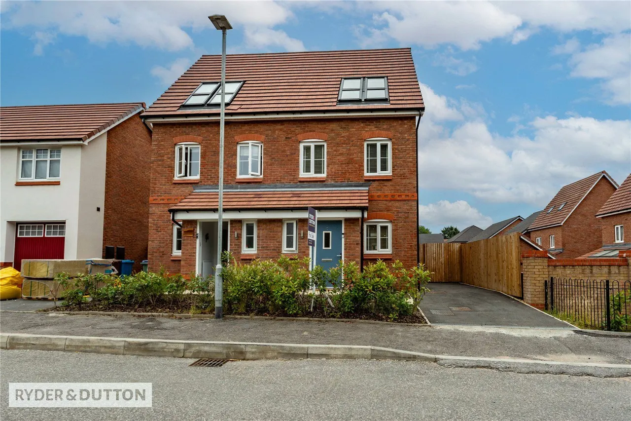 Franks Close, Castleton, OL11, photo 18