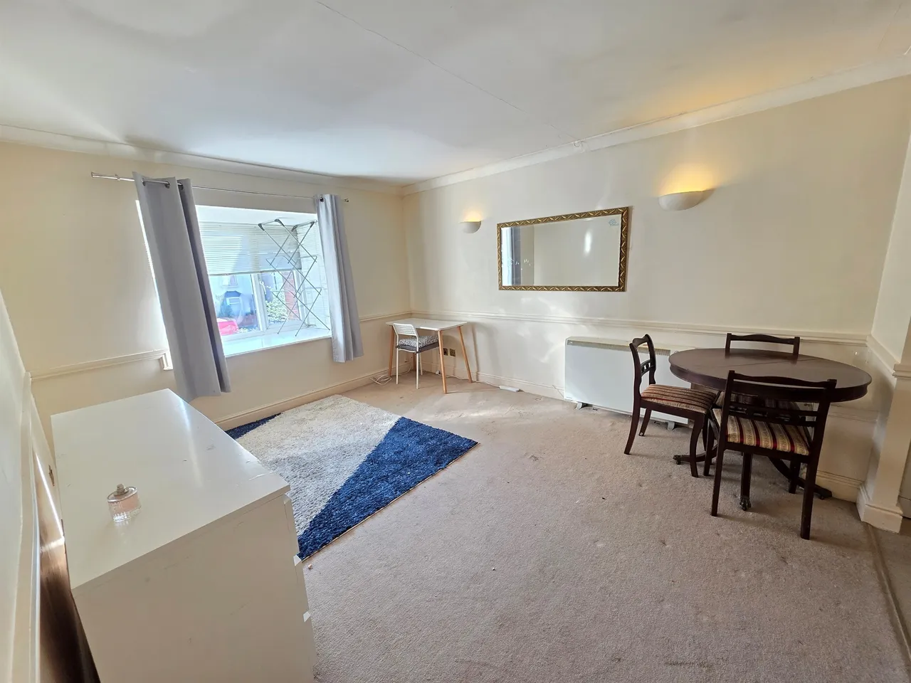 Bicester Road, Aylesbury, photo 3