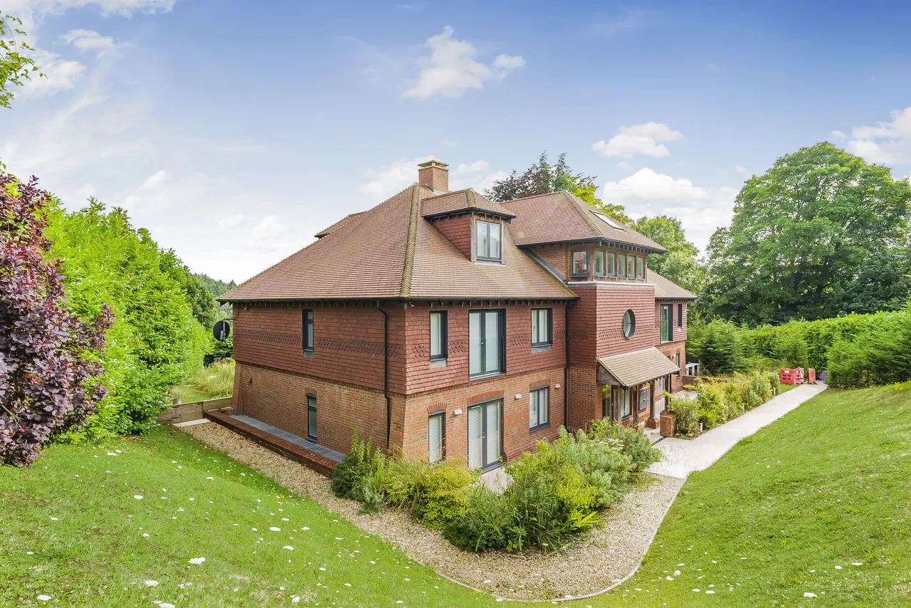 Guildford, GU1, photo 15
