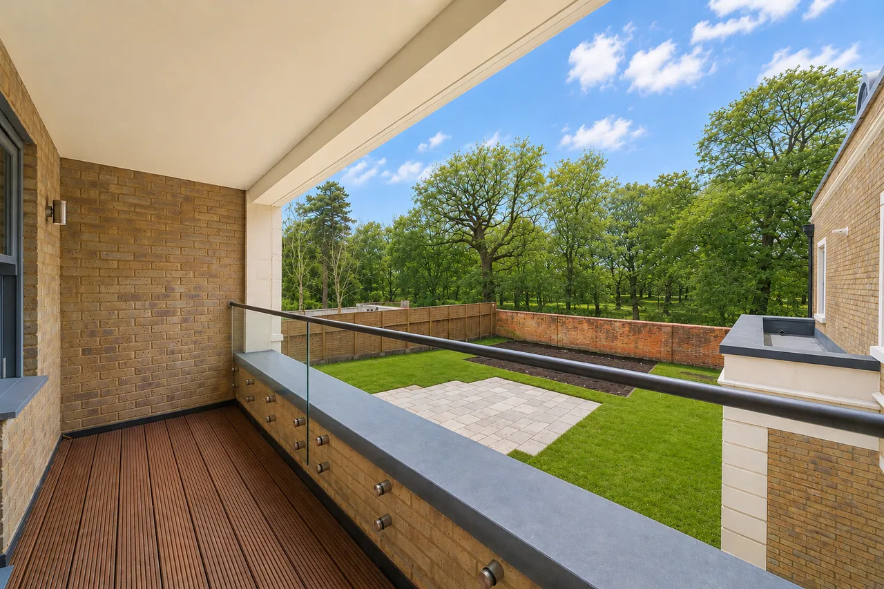 Shalford Lodge, Kingston Hill, Kingst..., photo 8